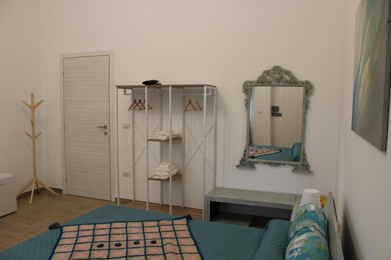 Coco & Lisbeth Bed And Breakfast 브린디시 외부 사진