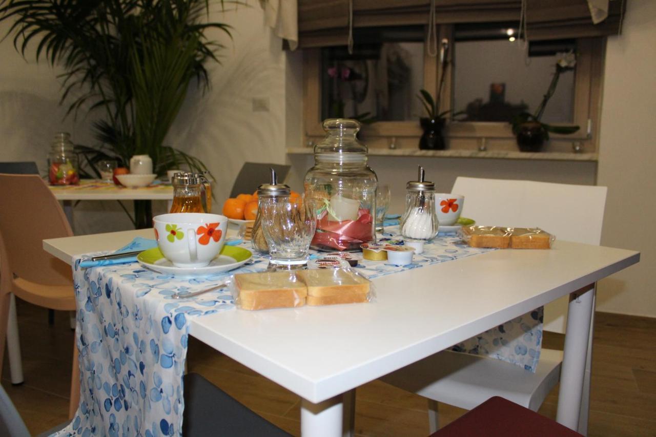 Coco & Lisbeth Bed And Breakfast 브린디시 외부 사진