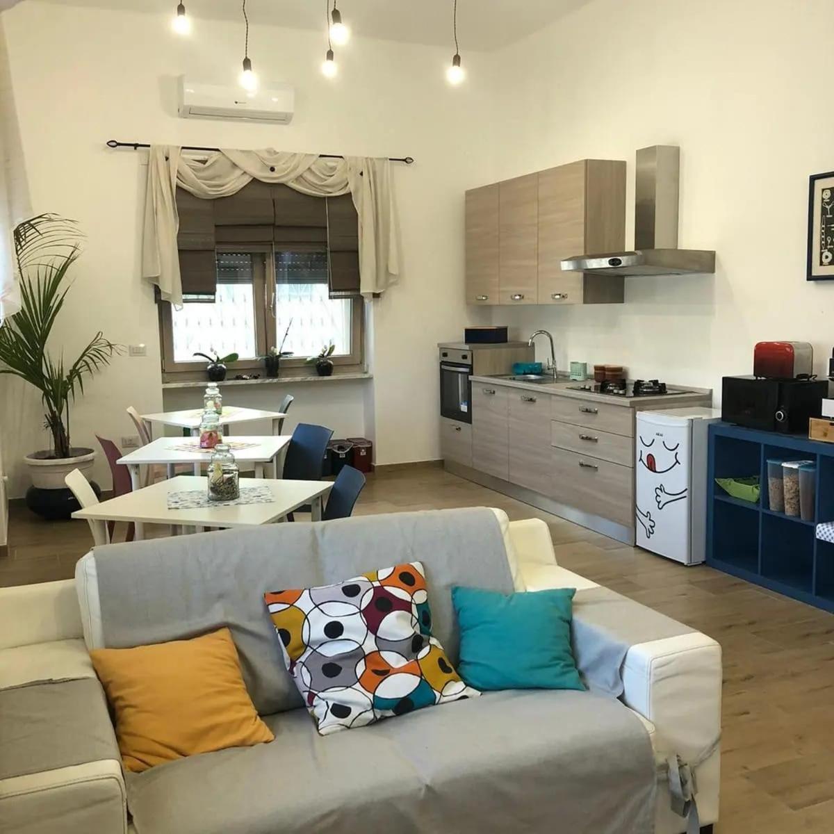 Coco & Lisbeth Bed And Breakfast 브린디시 외부 사진